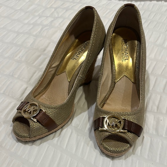 Michael Kors Gold and Brown Wedge Peep Toe Shoes - Picture 1 of 4